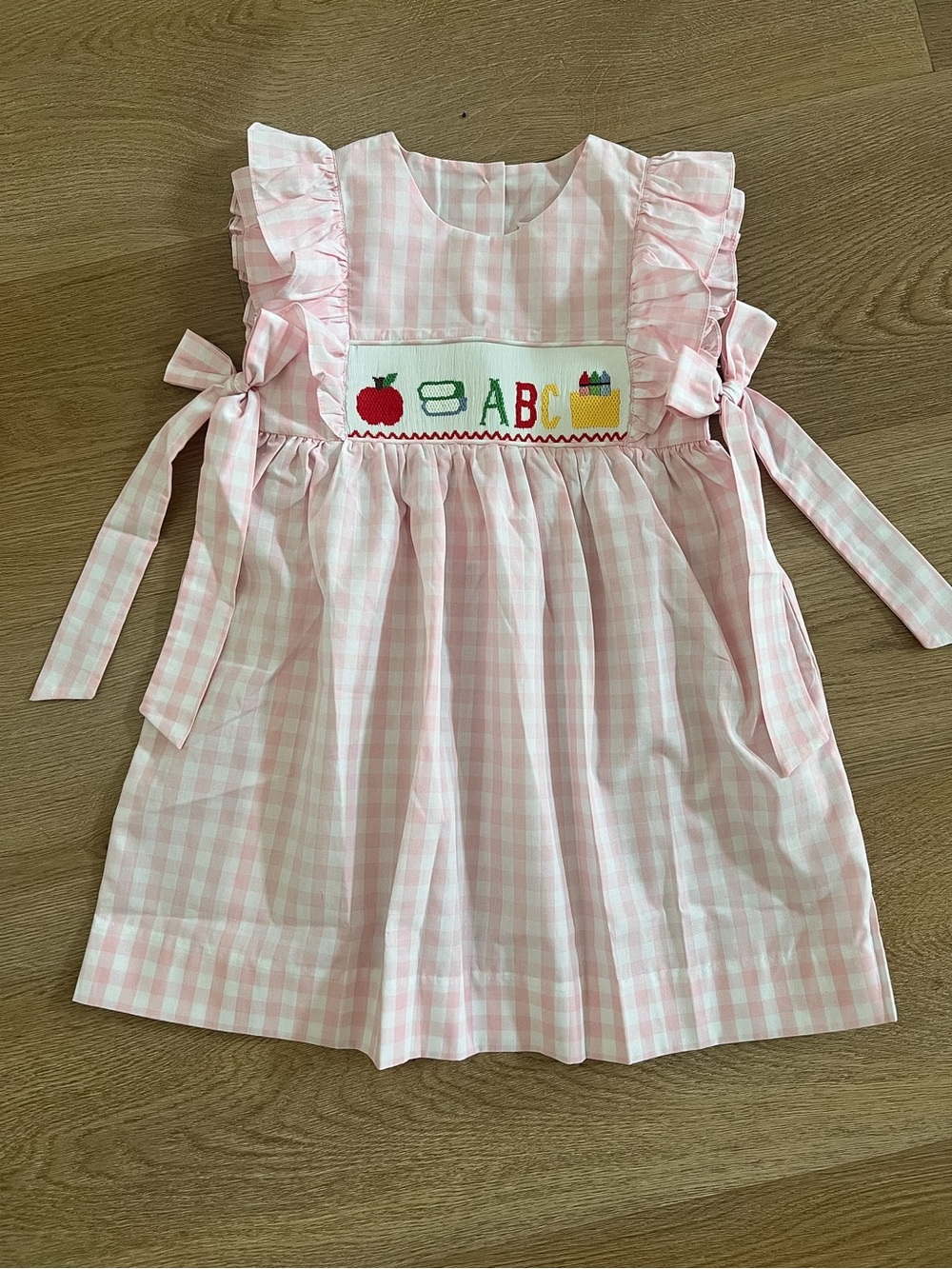 BRAND NEW! Stitchy Fish Pink Gingham Smocked ABC Dress - never worn! - Picture 12 of 12